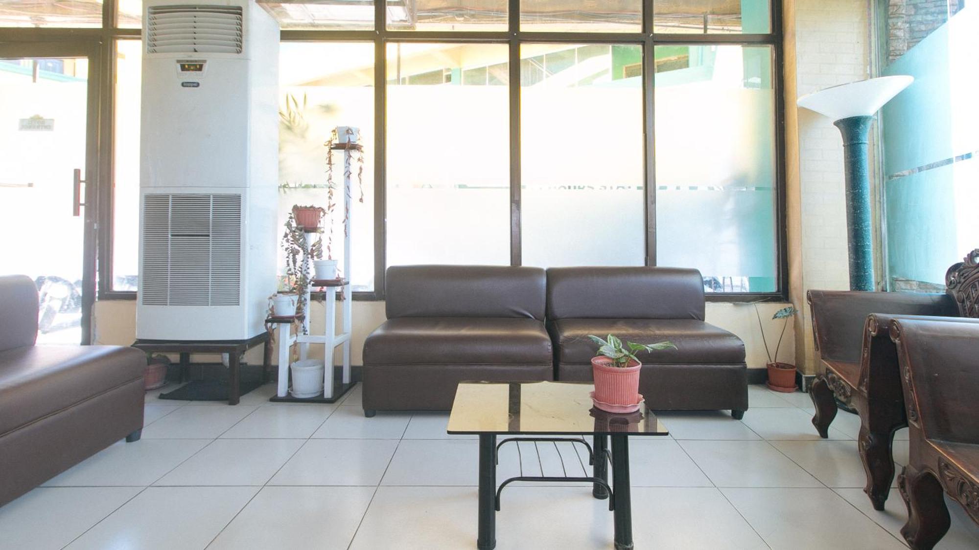 Reddoorz Near Sm City Muntinlupa San Pedro  المظهر الخارجي الصورة